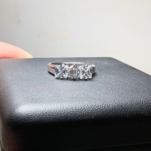 Engagement Ring 3 Big Diamond with box NEW!